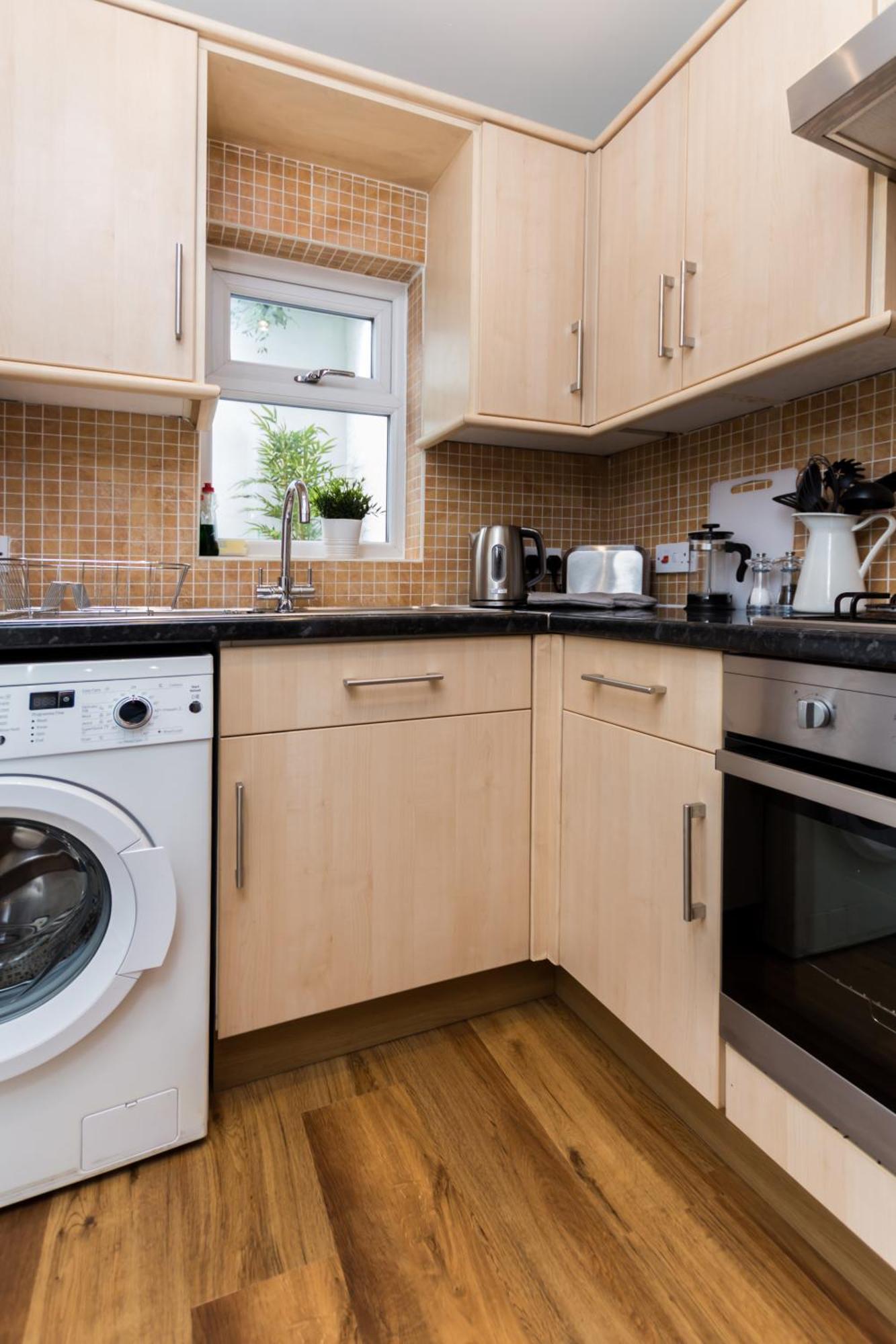 Vibrant 1br Apt Wprivate Decked Garden, Fast Wifi Appartement Londres