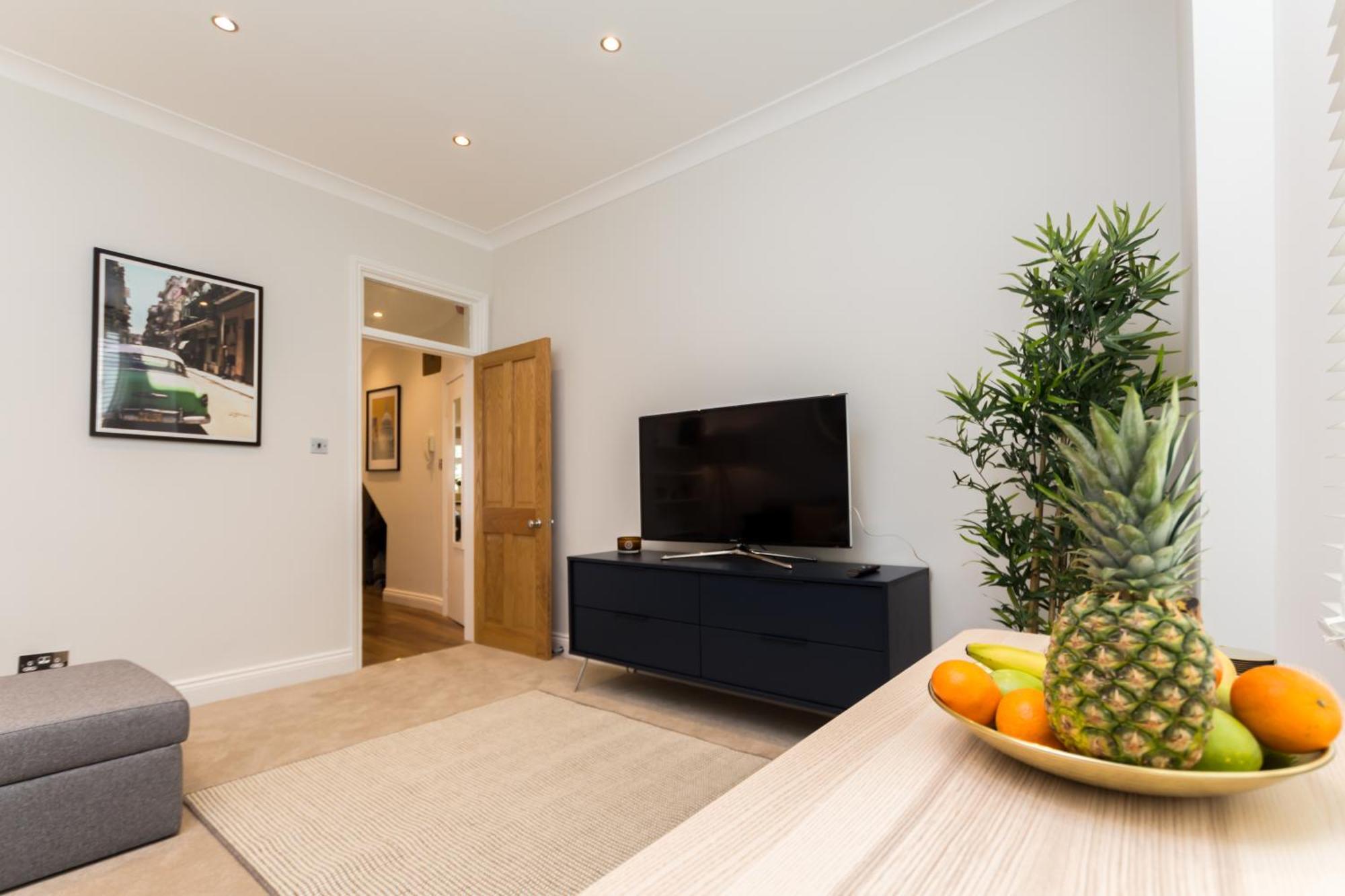 Vibrant 1br Apt Wprivate Decked Garden, Fast Wifi Londres