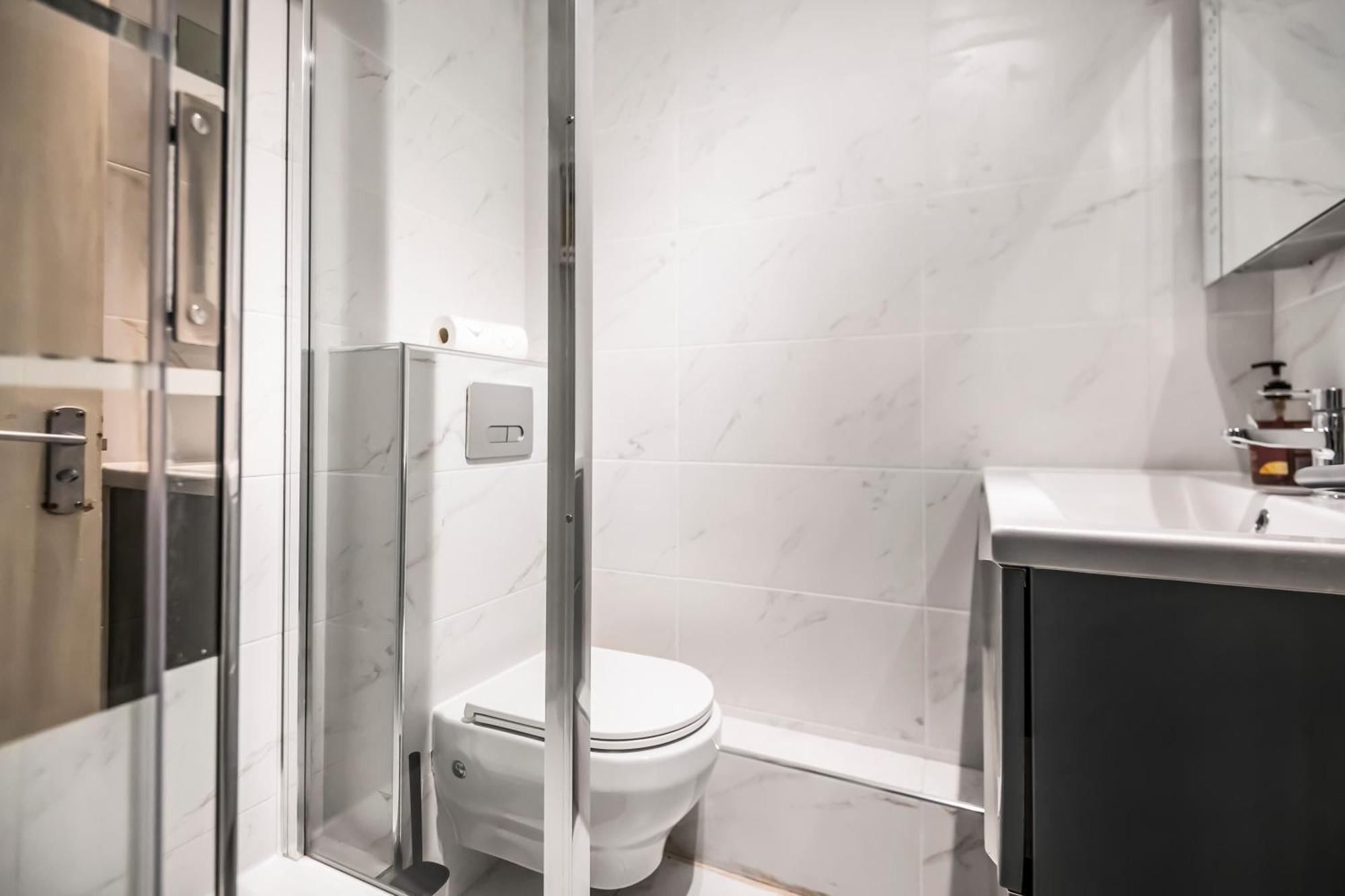 Séjour chez l'habitant Stunning Massive Bedroom +direct Thames River View