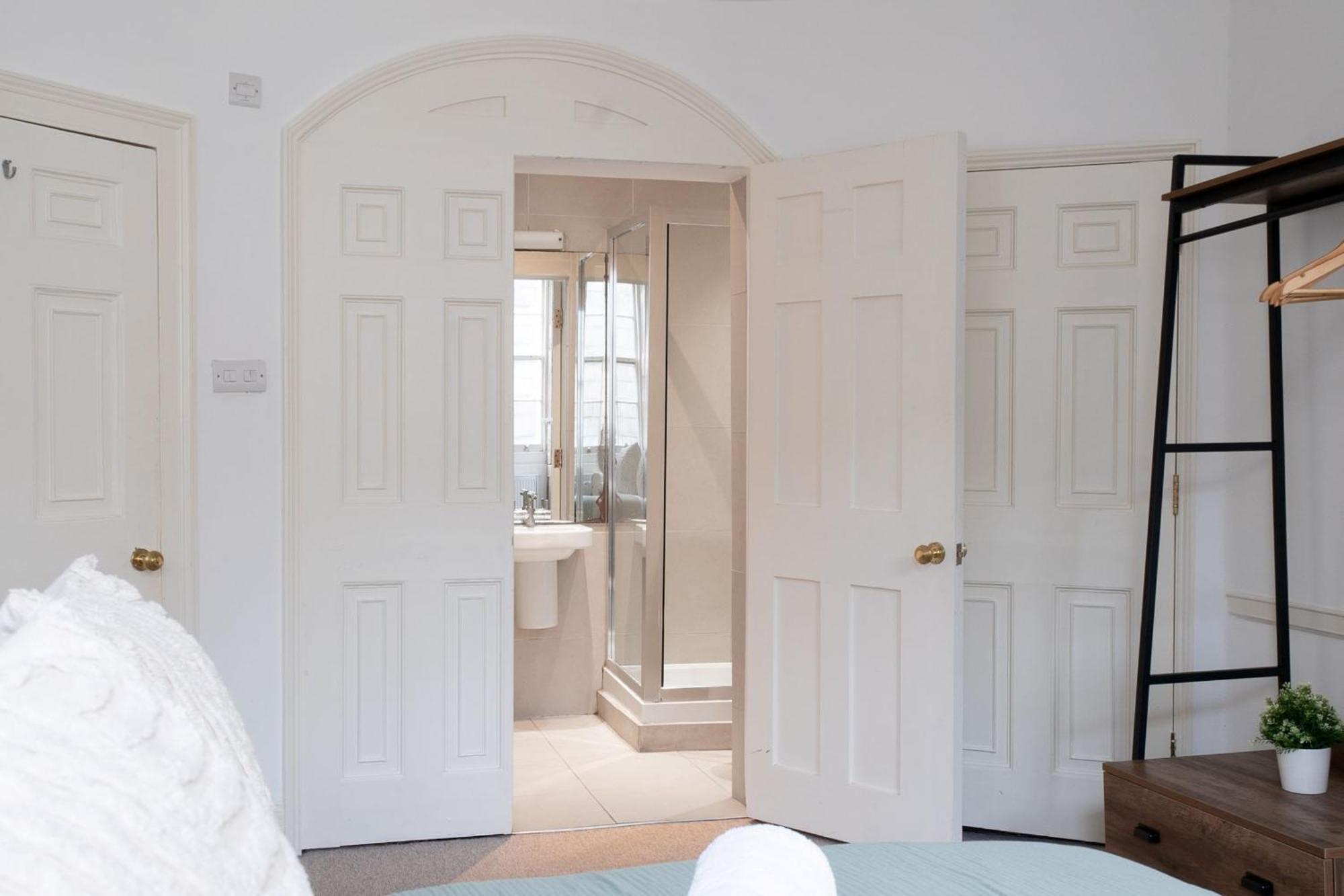 Vauxhall - 2br With Patio - Cityapartmentstay * Londres