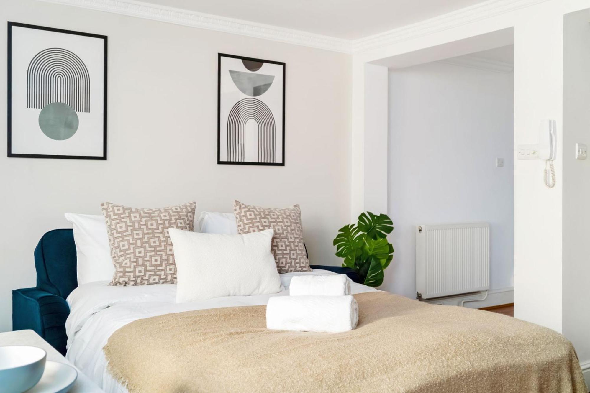Vauxhall - 2br With Patio - Cityapartmentstay Londres