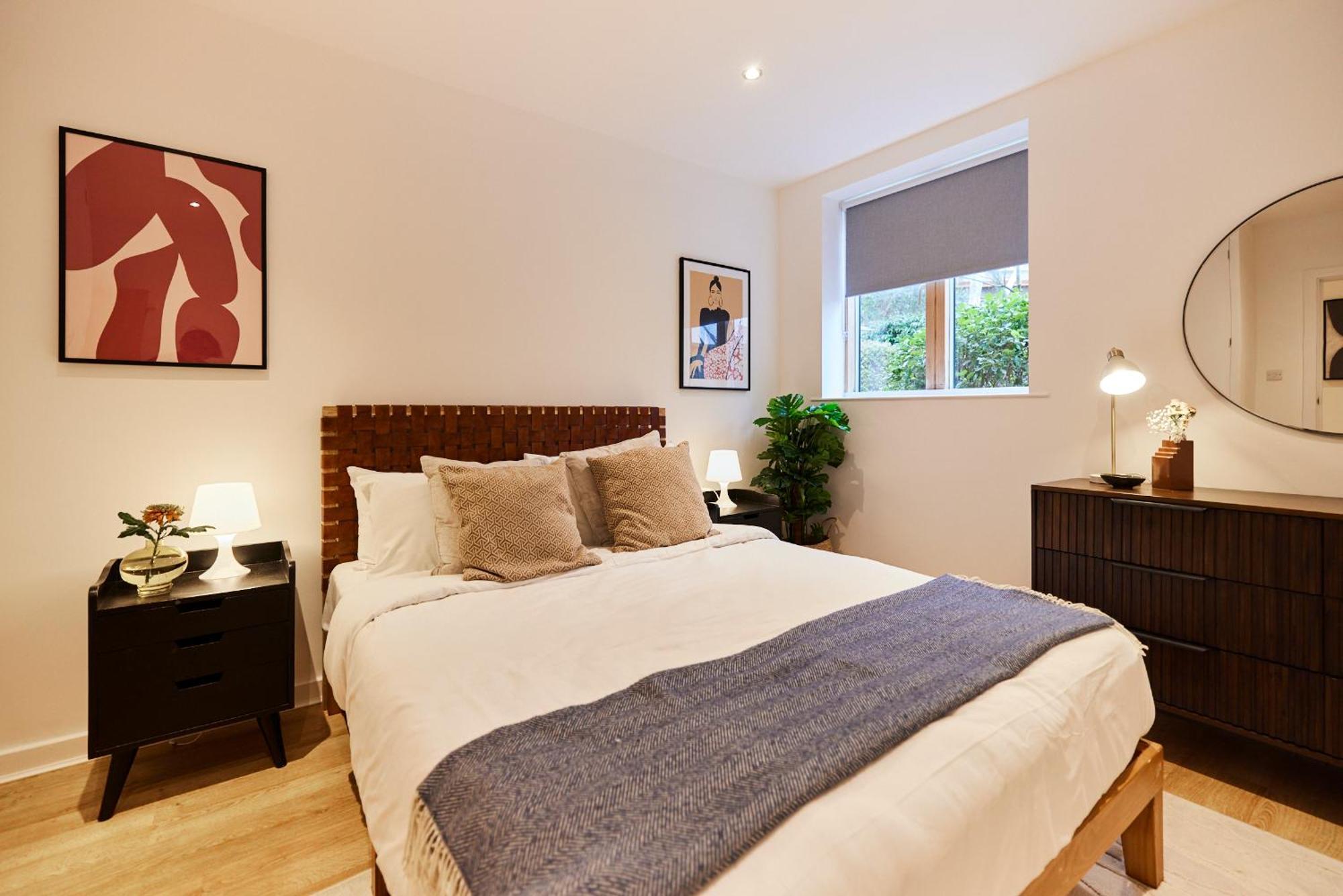 The Putney Escape - Trendy 2bdr Flat With Terrace + Parking