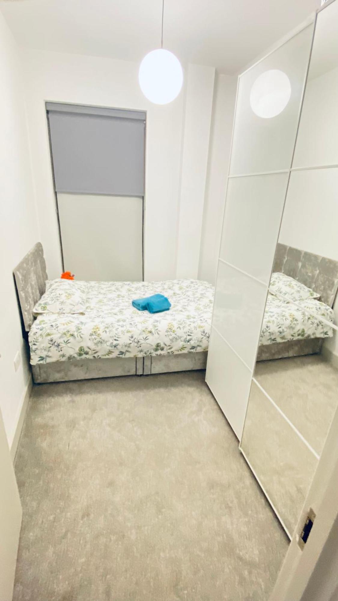 Shadwell - Walking Distance To Tower Bridge, Two Stations In Close Proximity Londres