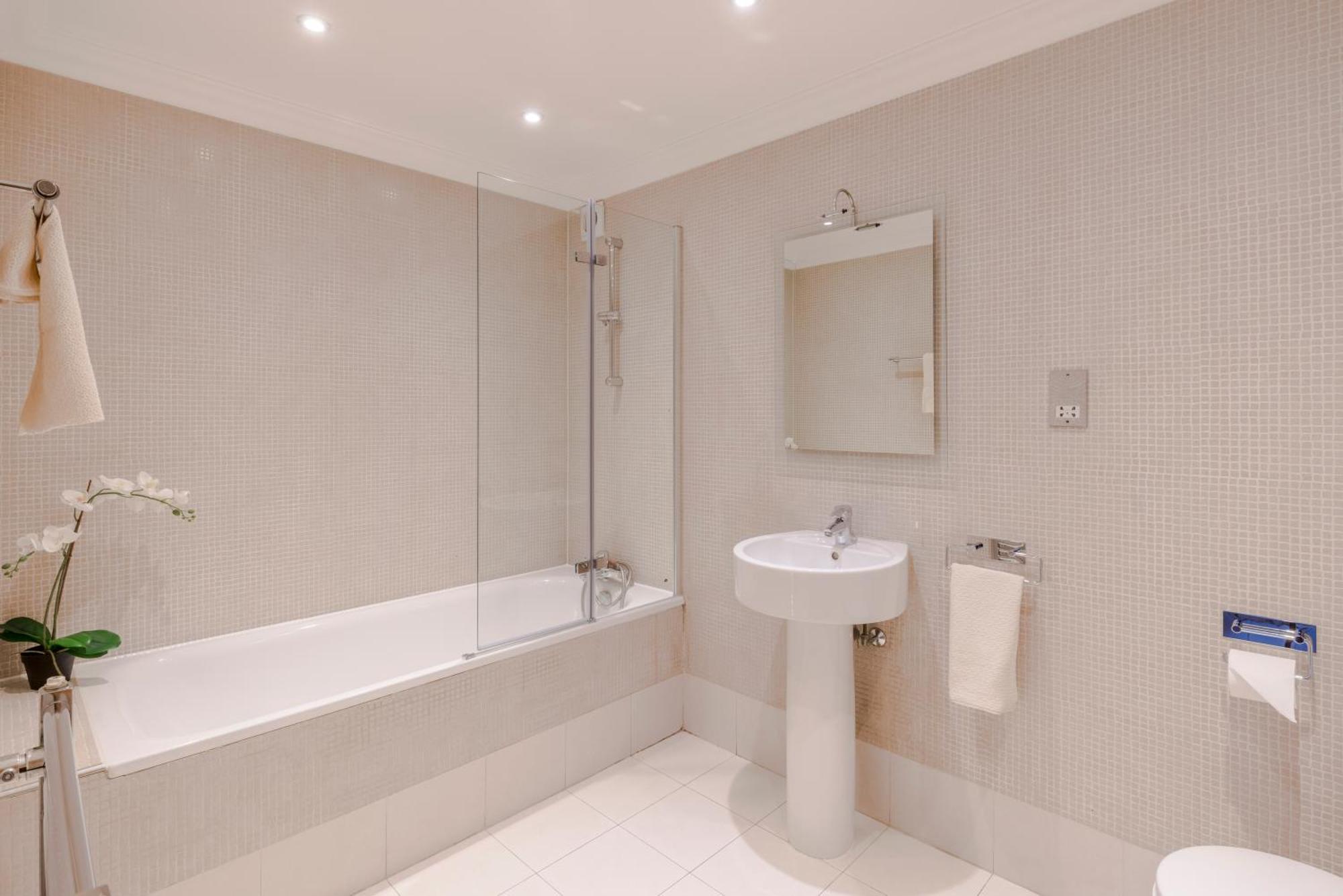 Apartment The Seymour - Marylebone - By Frankie Says London
