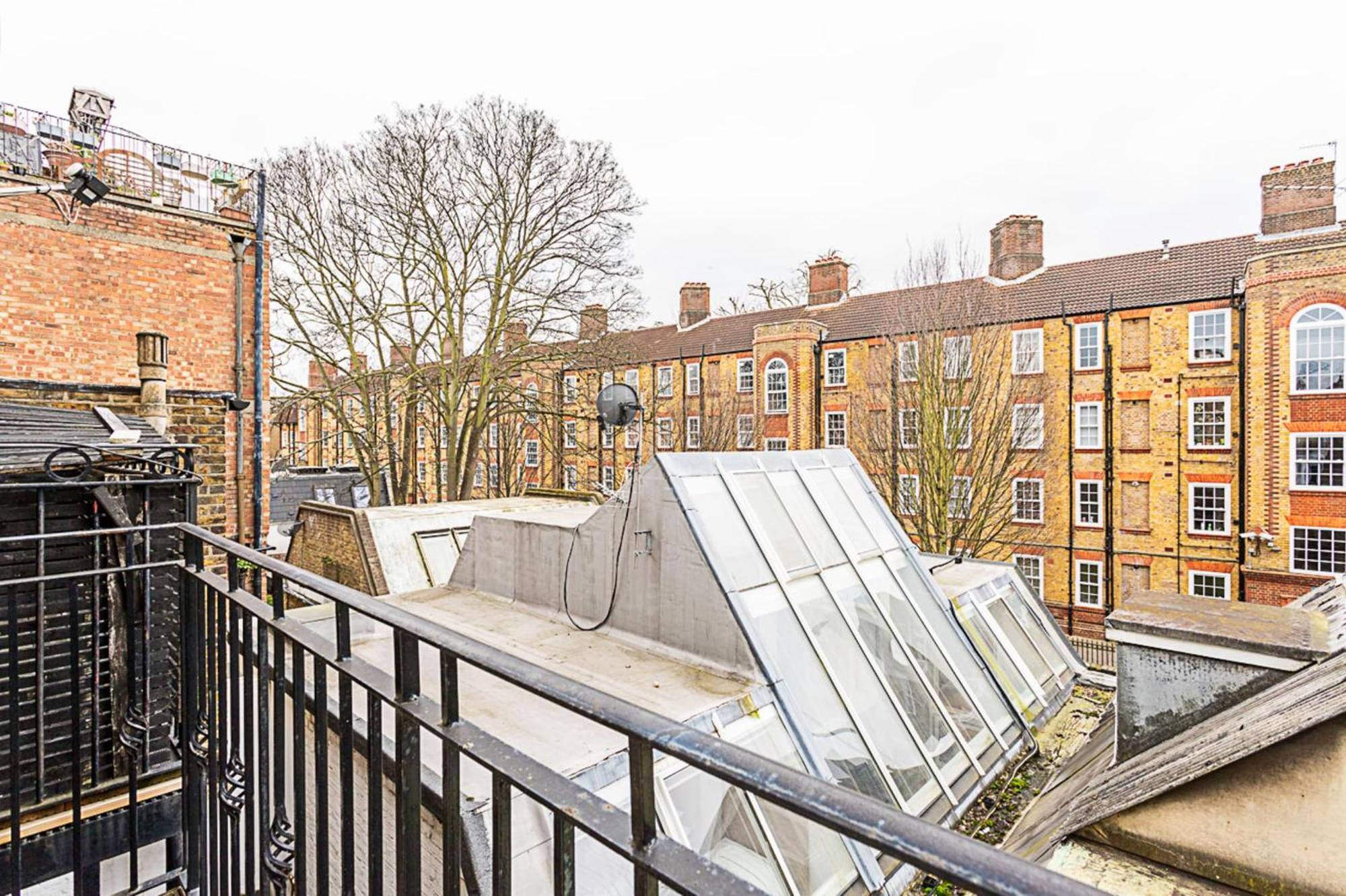 Chic Gunter Grove Flat - Retreat Londen