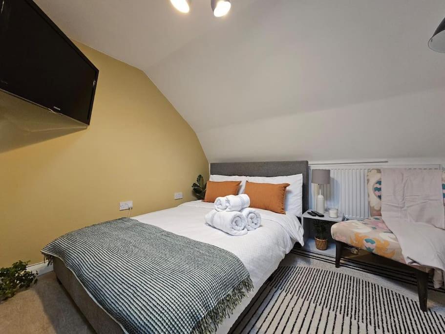 Fulham 2 Bedroom Appartement *
