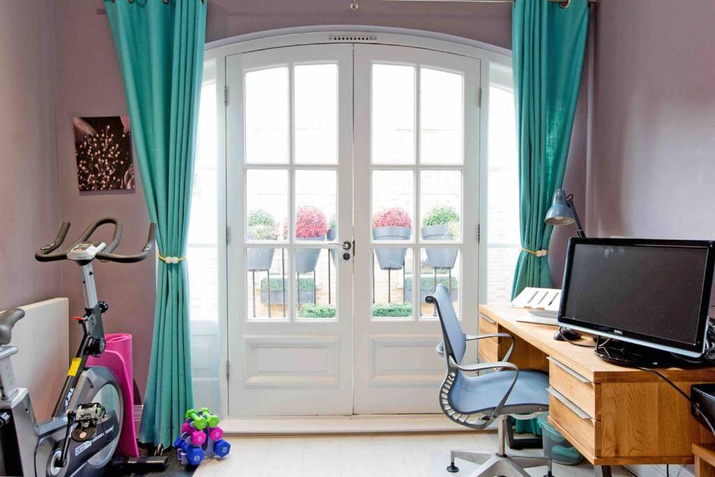 Casa de férias 3 Bedroom Modern Townhouse Londres