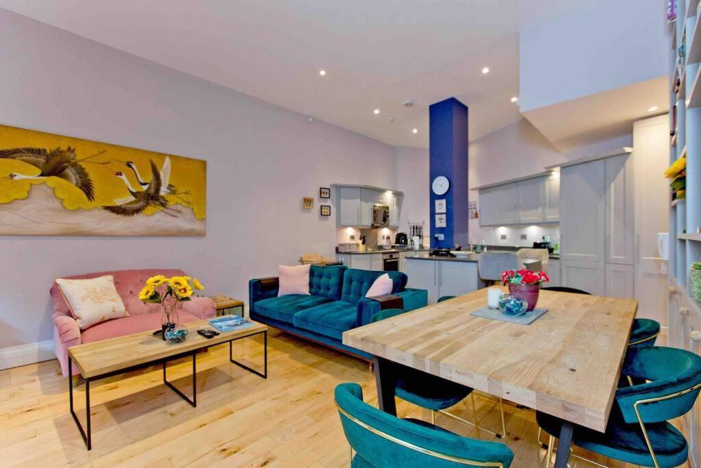 Casa de férias 3 Bedroom Modern Townhouse