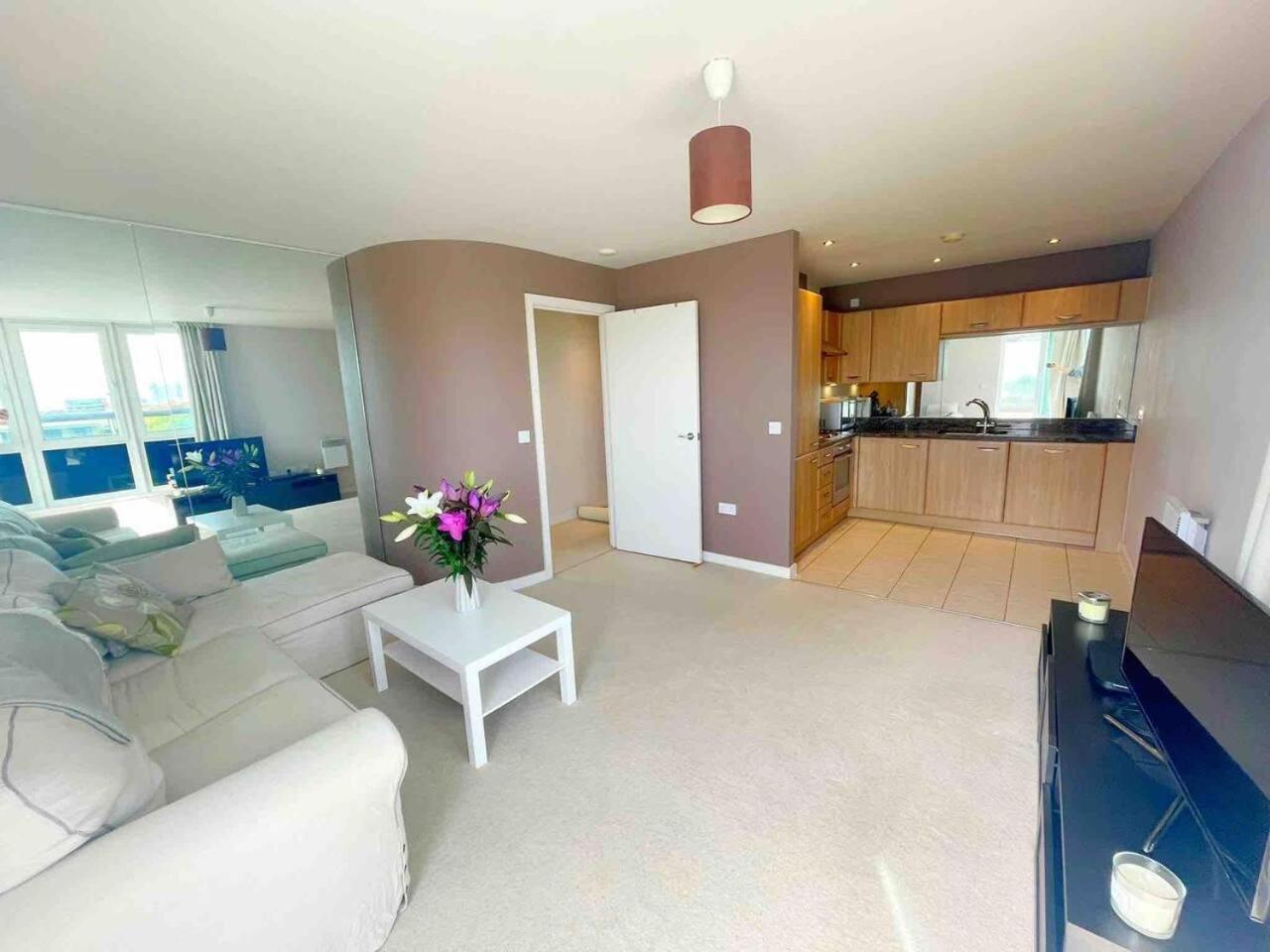 Captivating 1-bed In Appartement