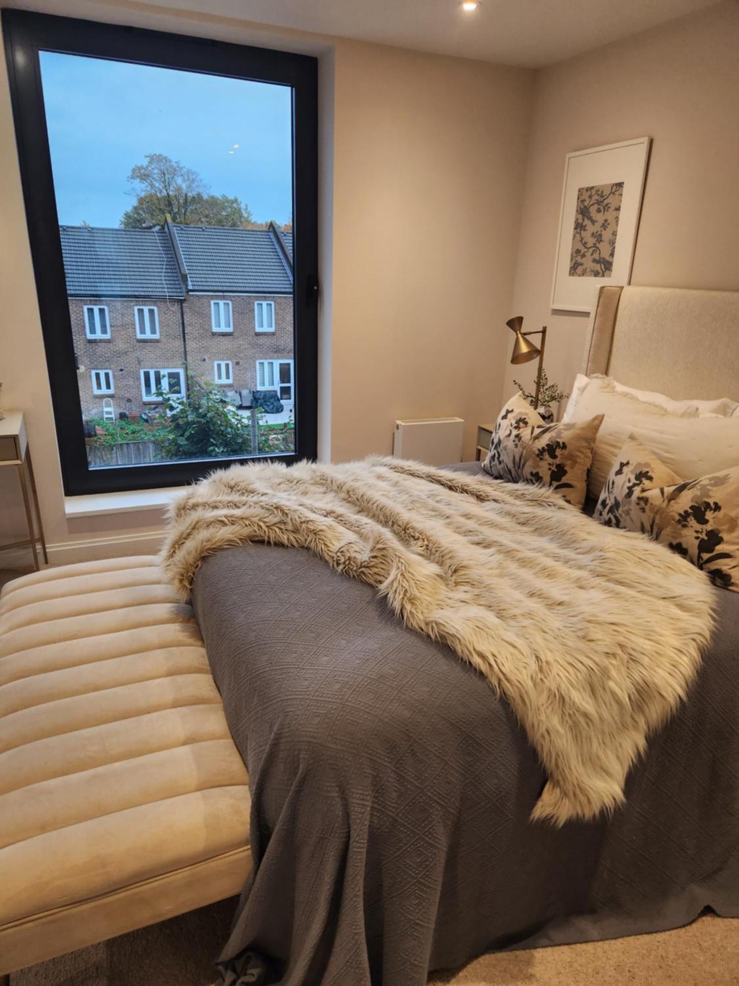 Kings Mews Elegance: City Sparrow's Premier 3-bedroom Residences * Londres