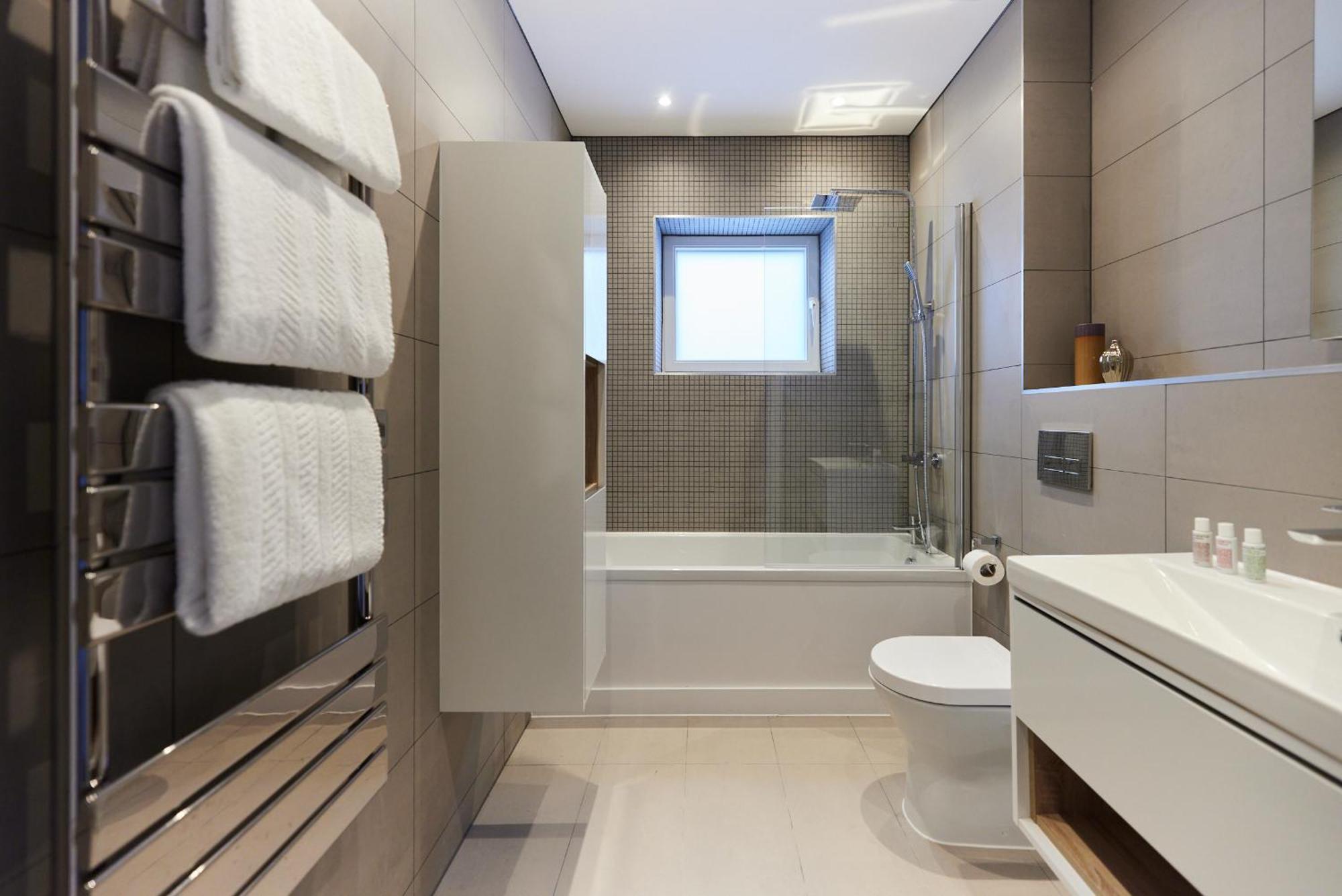 The Wembley Park Wonder - Charming 2bdr Flat With Balcony London