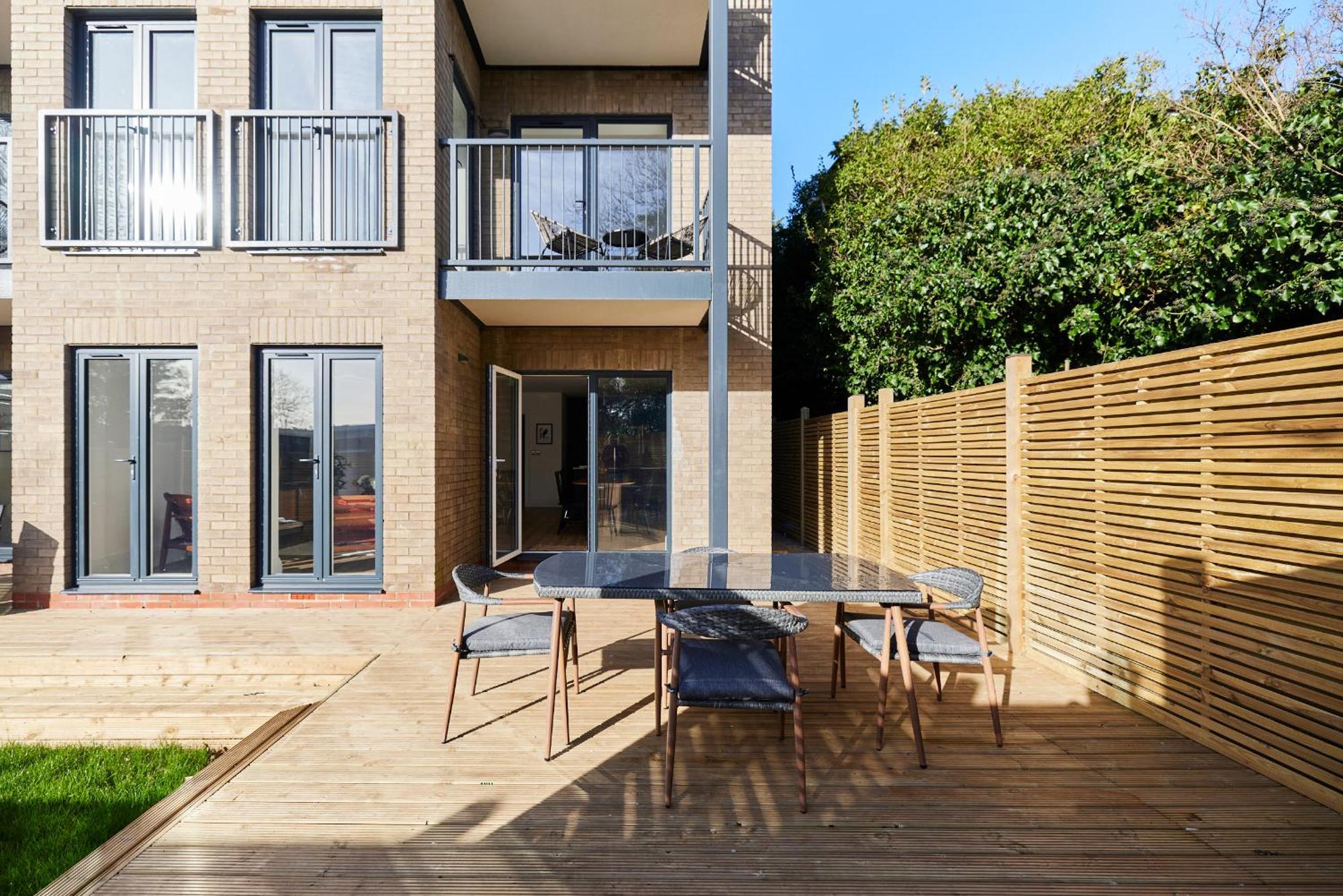 The Wembley Park Secret - Spacious 3bdr Flat With Terrace *