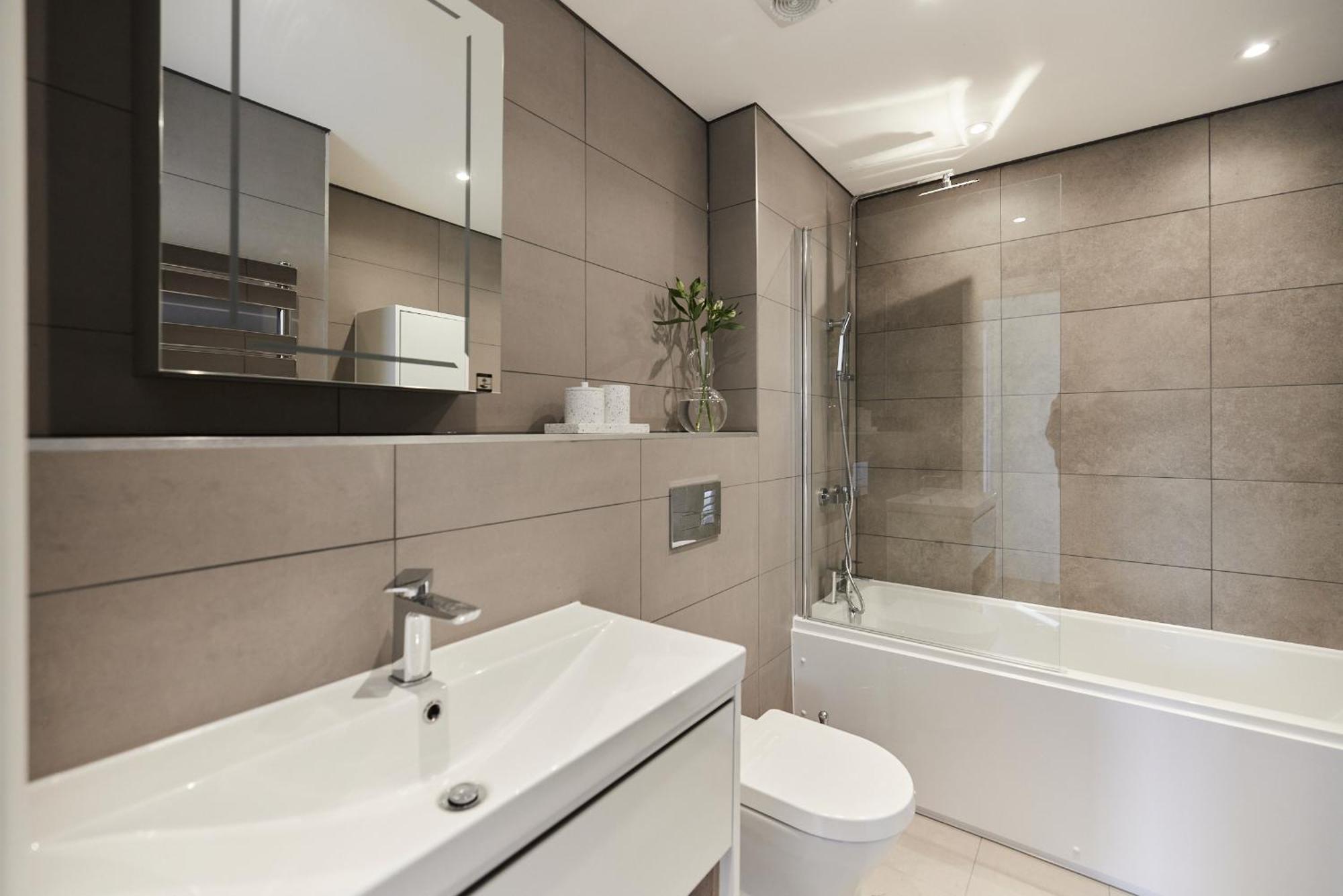 Appartement The Wembley Park Secret - Spacious 3bdr Flat With Terrace Londen