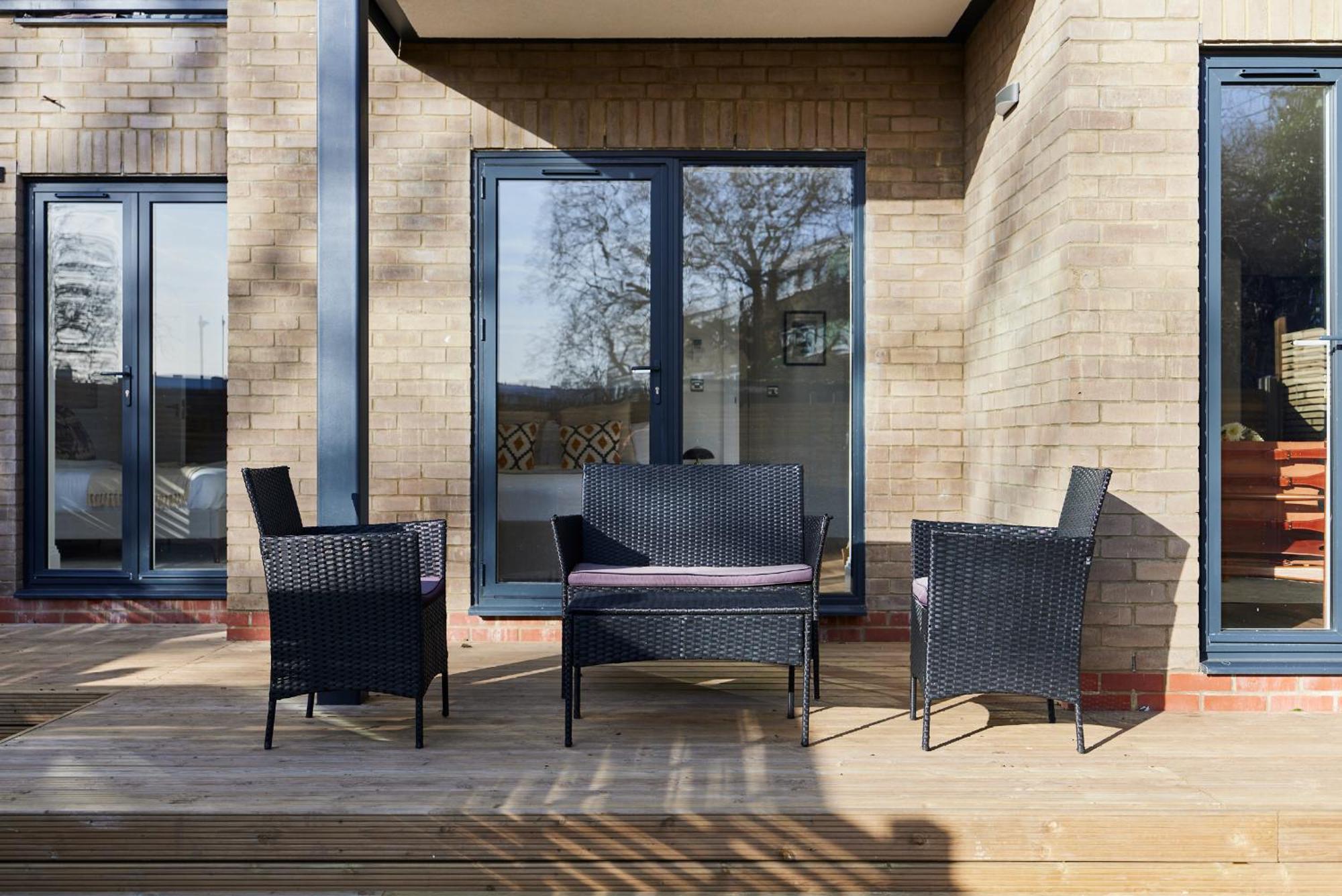 Appartement The Wembley Park Secret - Spacious 3bdr Flat With Terrace Londen