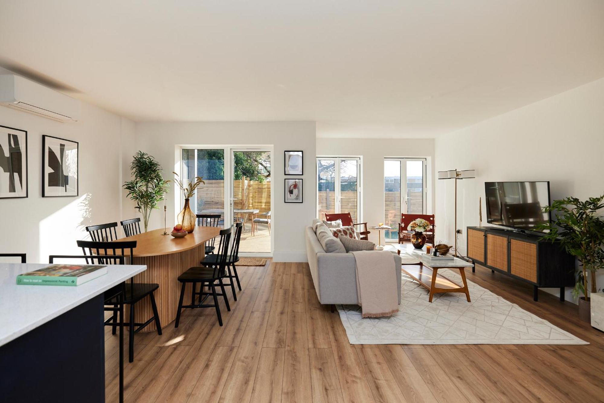 The Wembley Park Secret - Spacious 3bdr Flat With Terrace Appartement