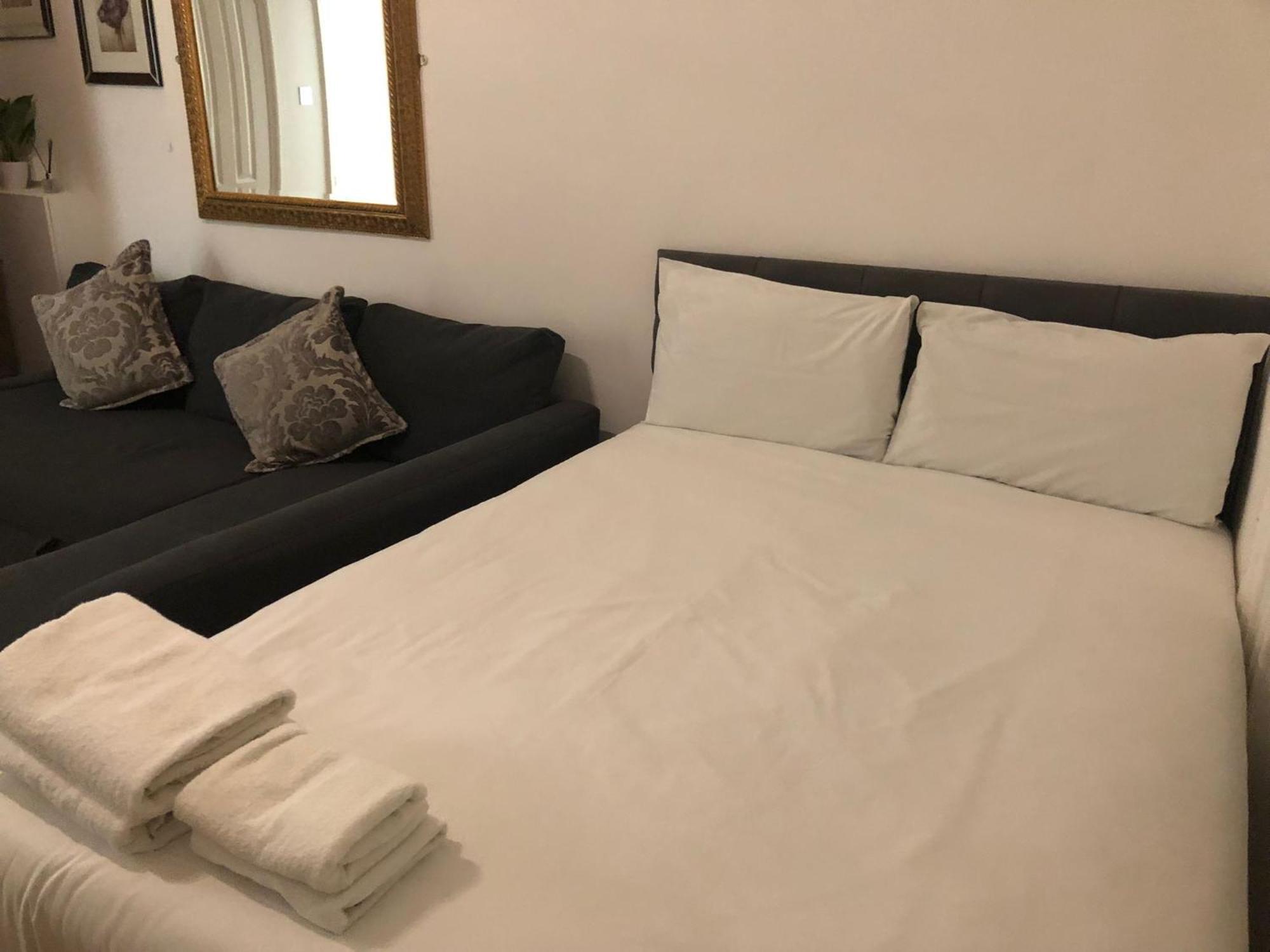 Leinster Gardens Apartment *