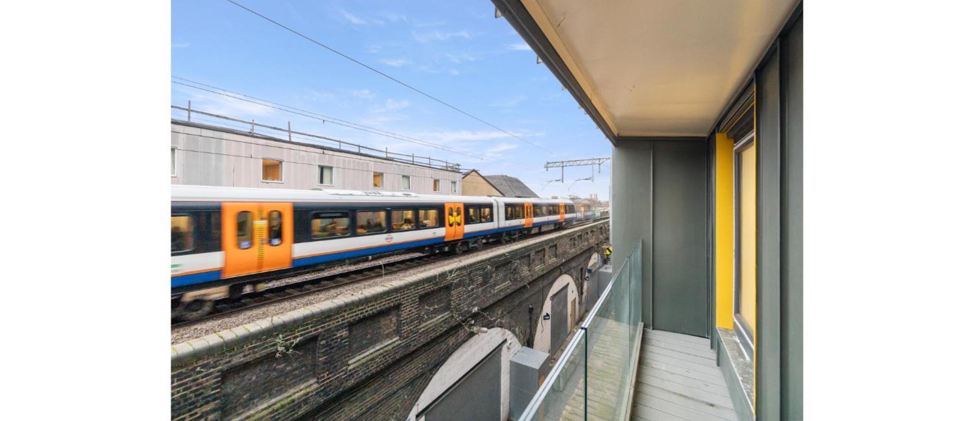 Appartement A Splash Of Color: Spacious & Funky 3-br Flat Londres