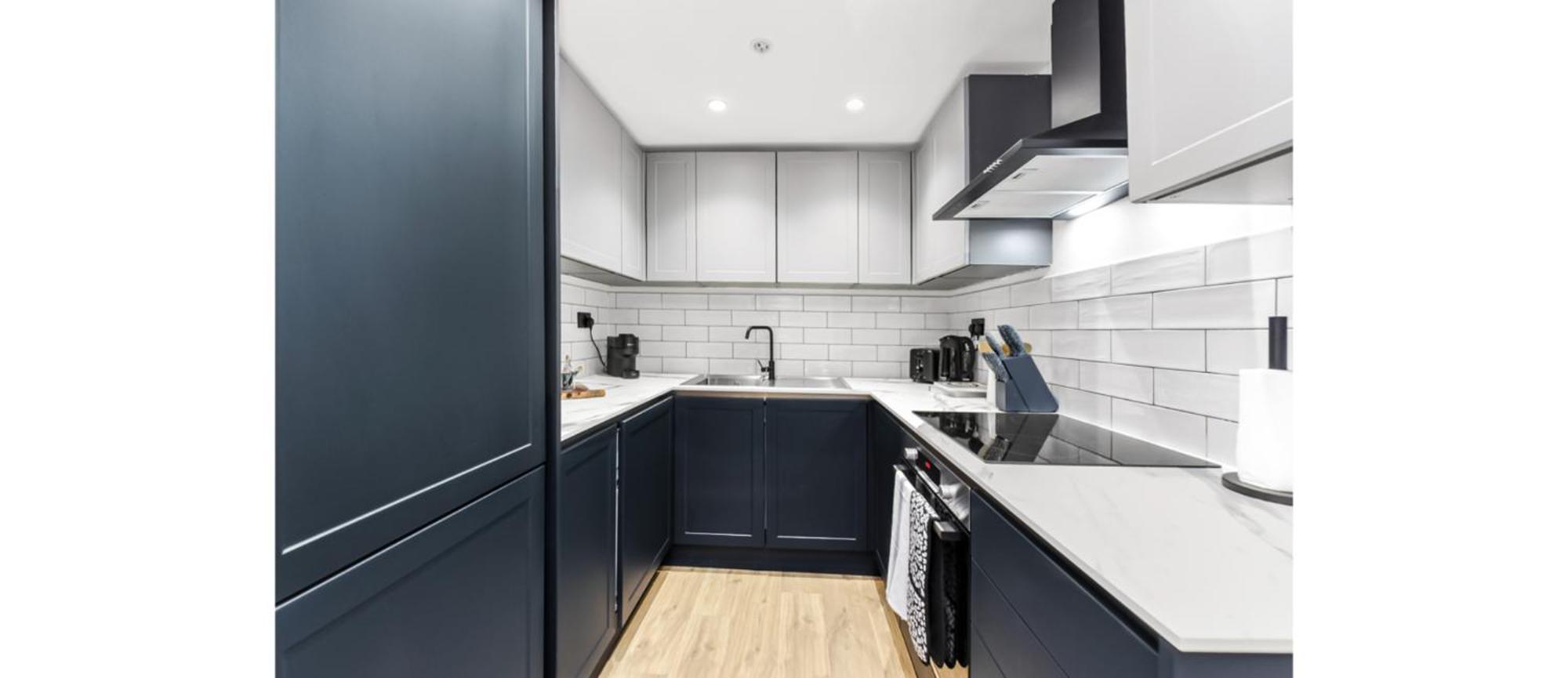 Calling: 2br Flat With Chic Flair Appartement *