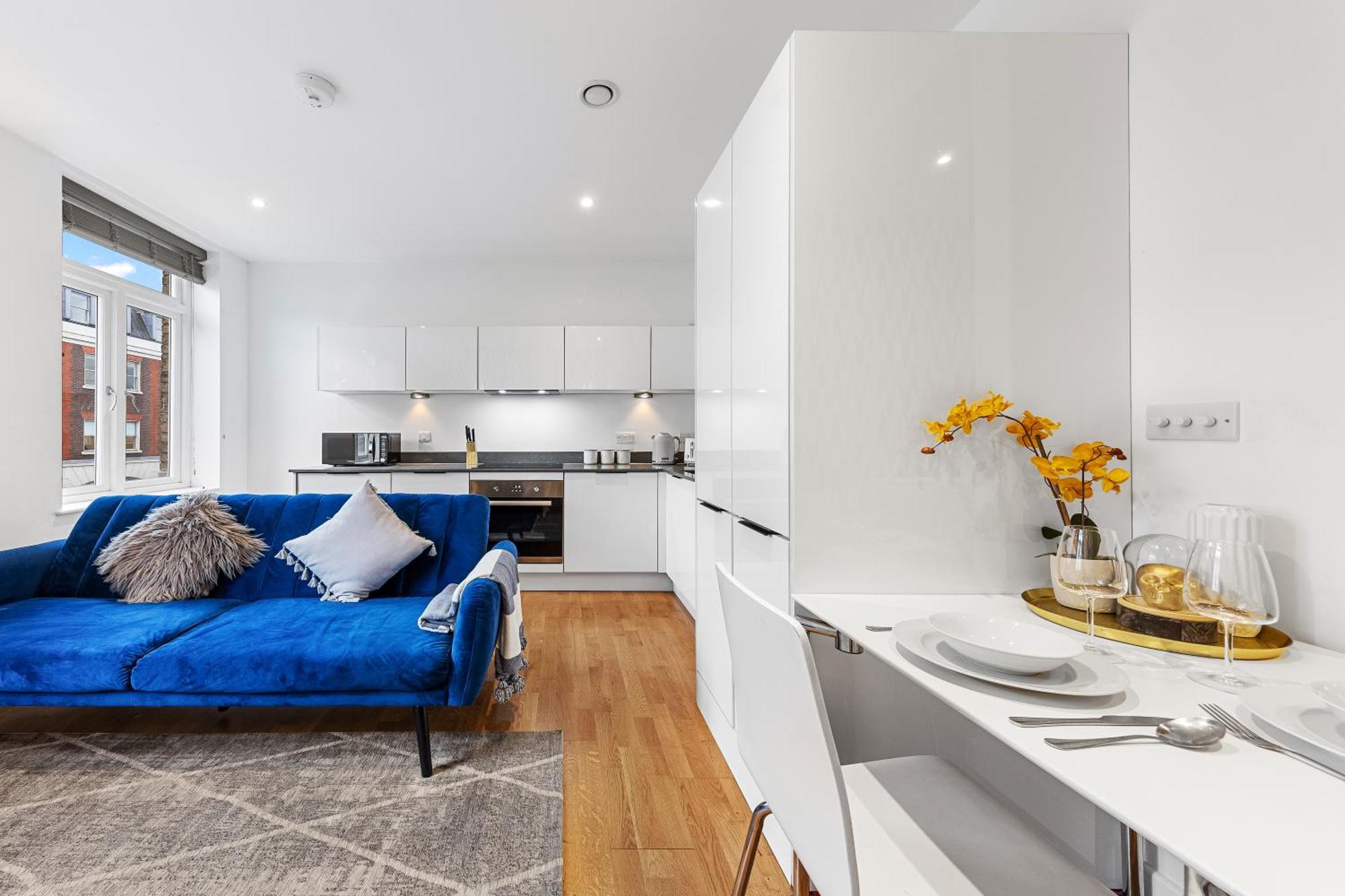 Modern One Bedroom Flat - Near Heathrow, Windsor Castle, Thorpe Park - Staines Tw18 * Londres