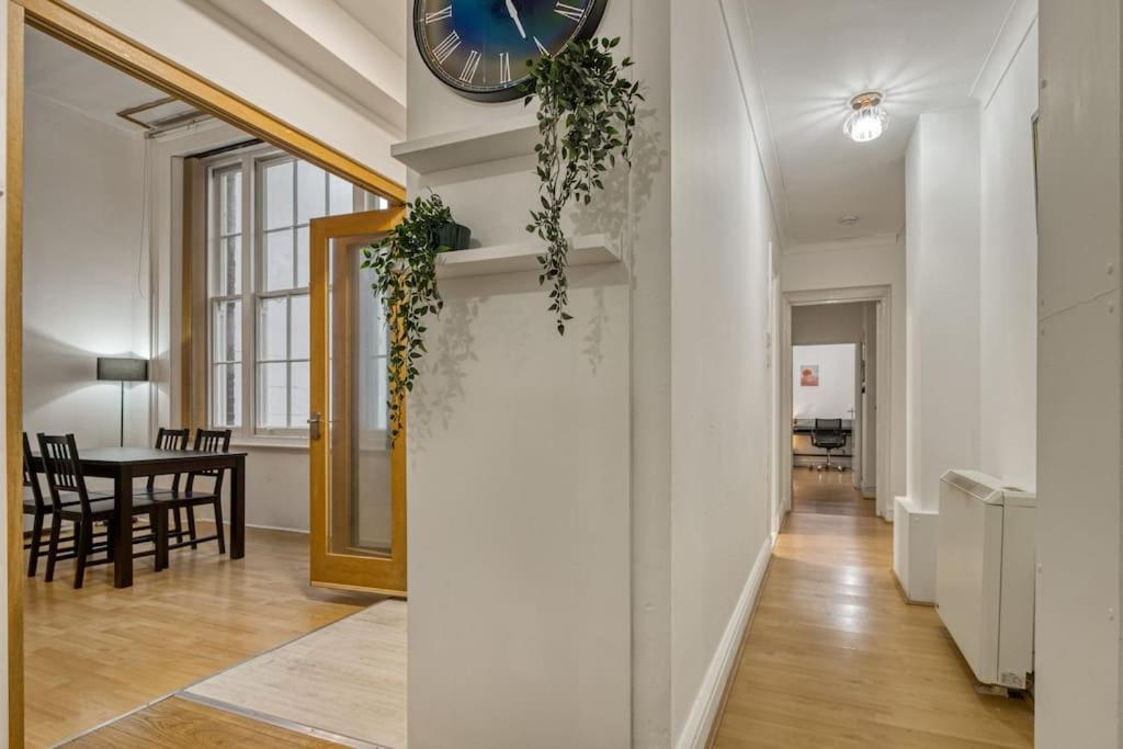 Apartamento Cosy 2br Retreat Near Paddington Station *