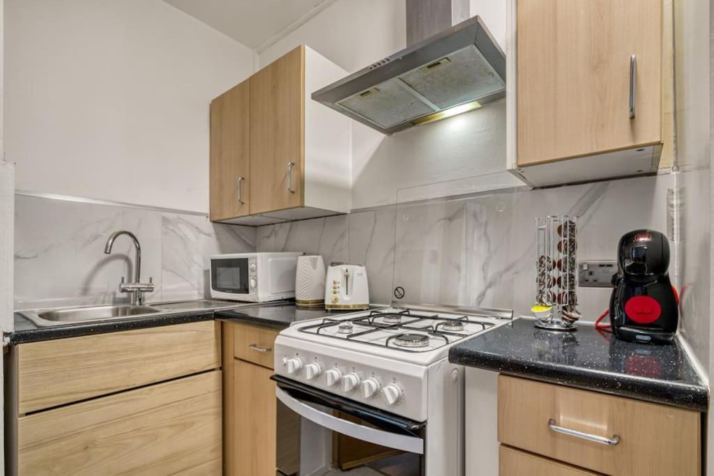 Cosy 2br Retreat Near Paddington Station Apartamento