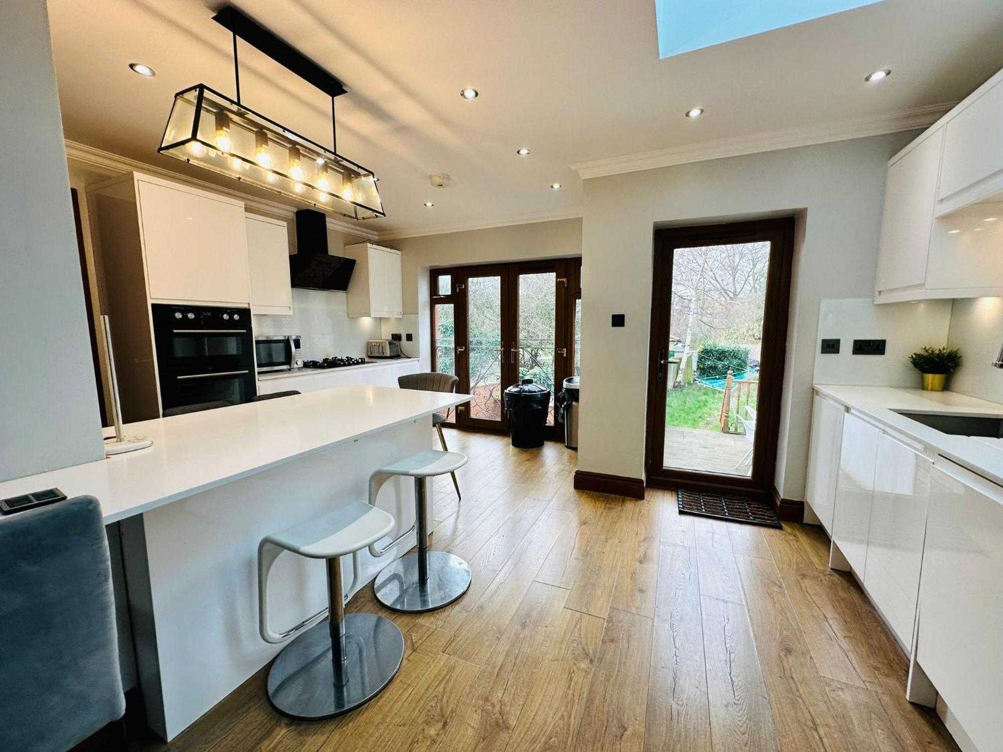 Appartement Spacious 6 Bed In Wembly,
