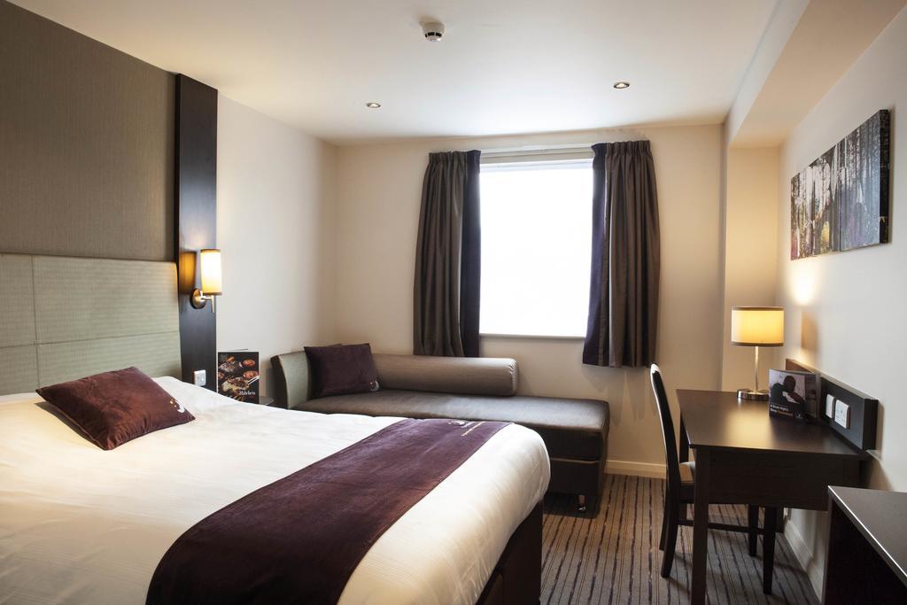 Premier Wandsworth