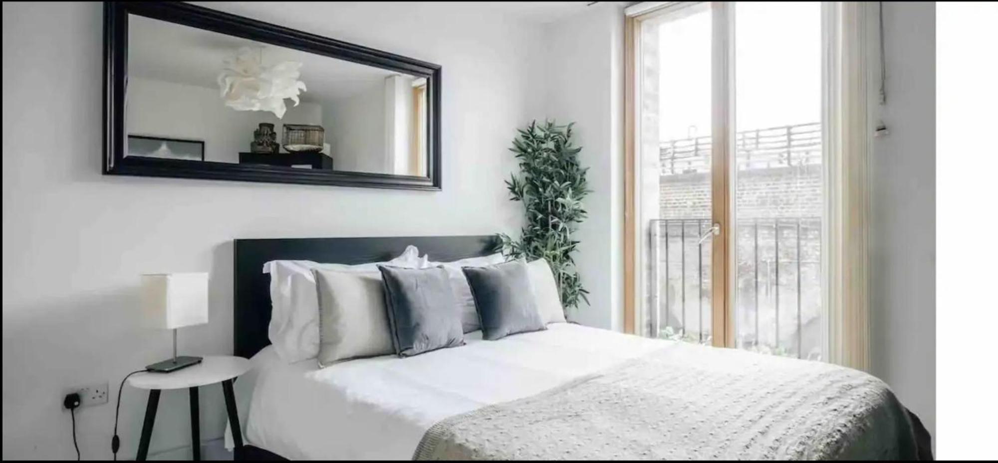 Stunning 2-bed & Balcony In Notting Hill Apartamento *