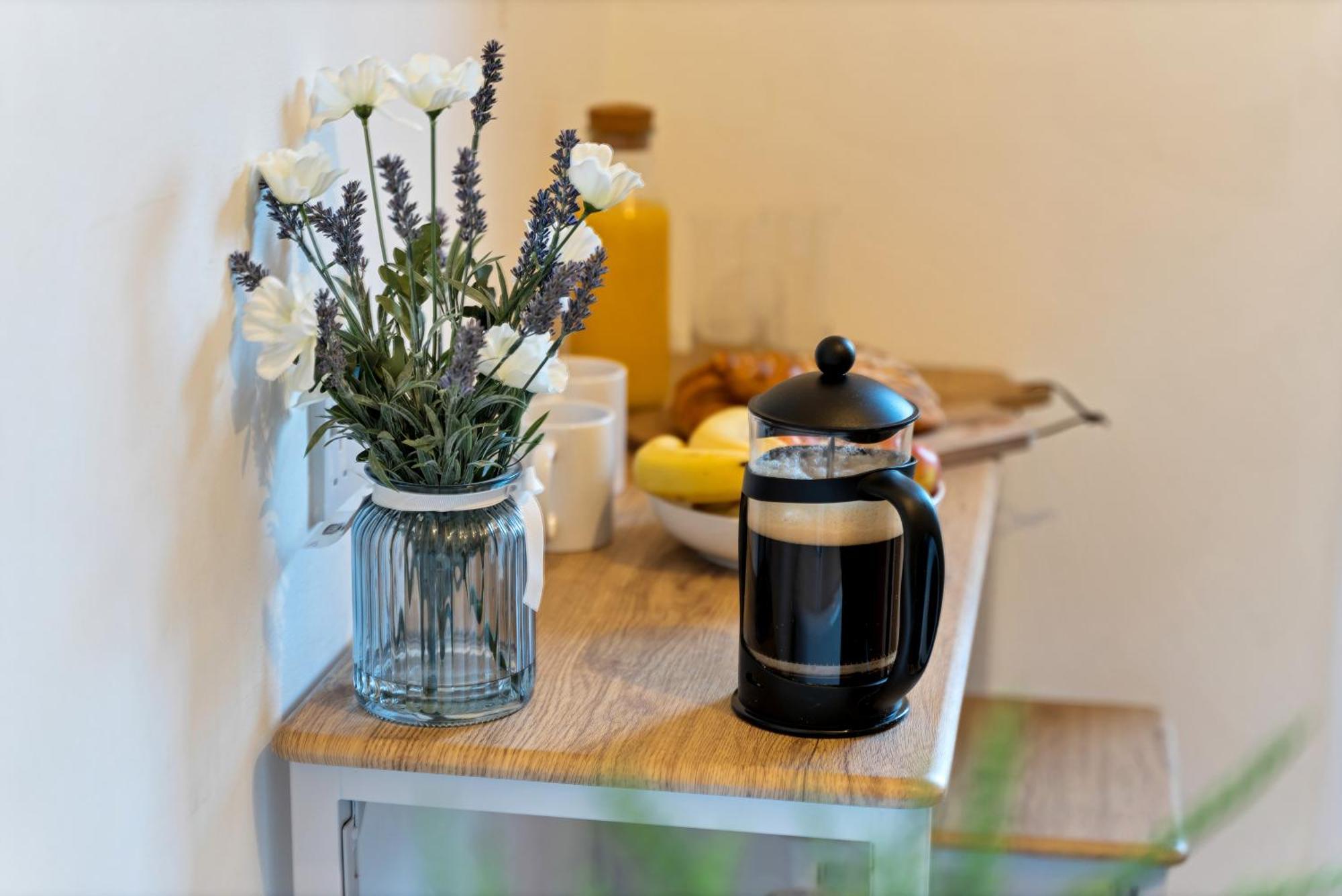 Stylish 2 Bed Near Apartamento *