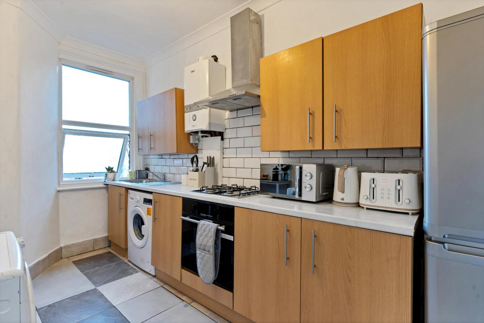 Stylish 2 Bed Near Apartamento