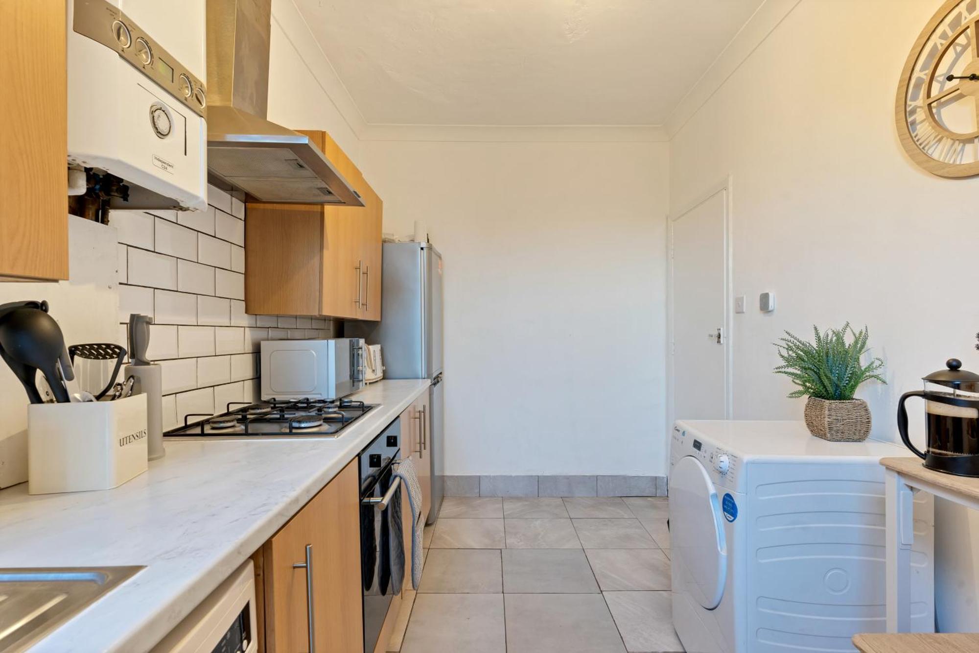Apartamento Stylish 2 Bed Near *