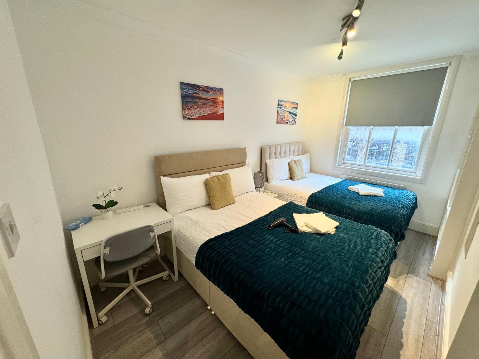 Downtown Chic Private Bedrooms In King's Cross 4 * Londres