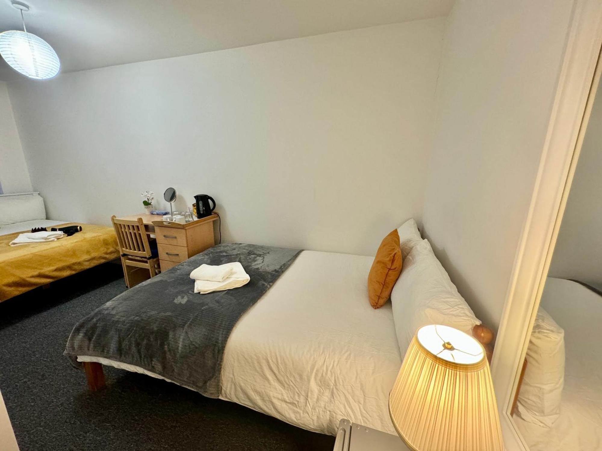 Cosmopolitan Comfort Private Bedrooms In Euston 106 Accommodatie bij particulieren Londen