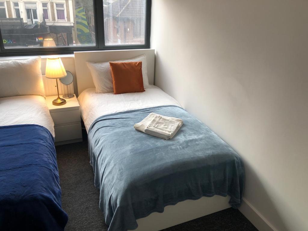 Cosmopolitan Comfort Private Bedrooms In Euston 106 Accommodatie bij particulieren *