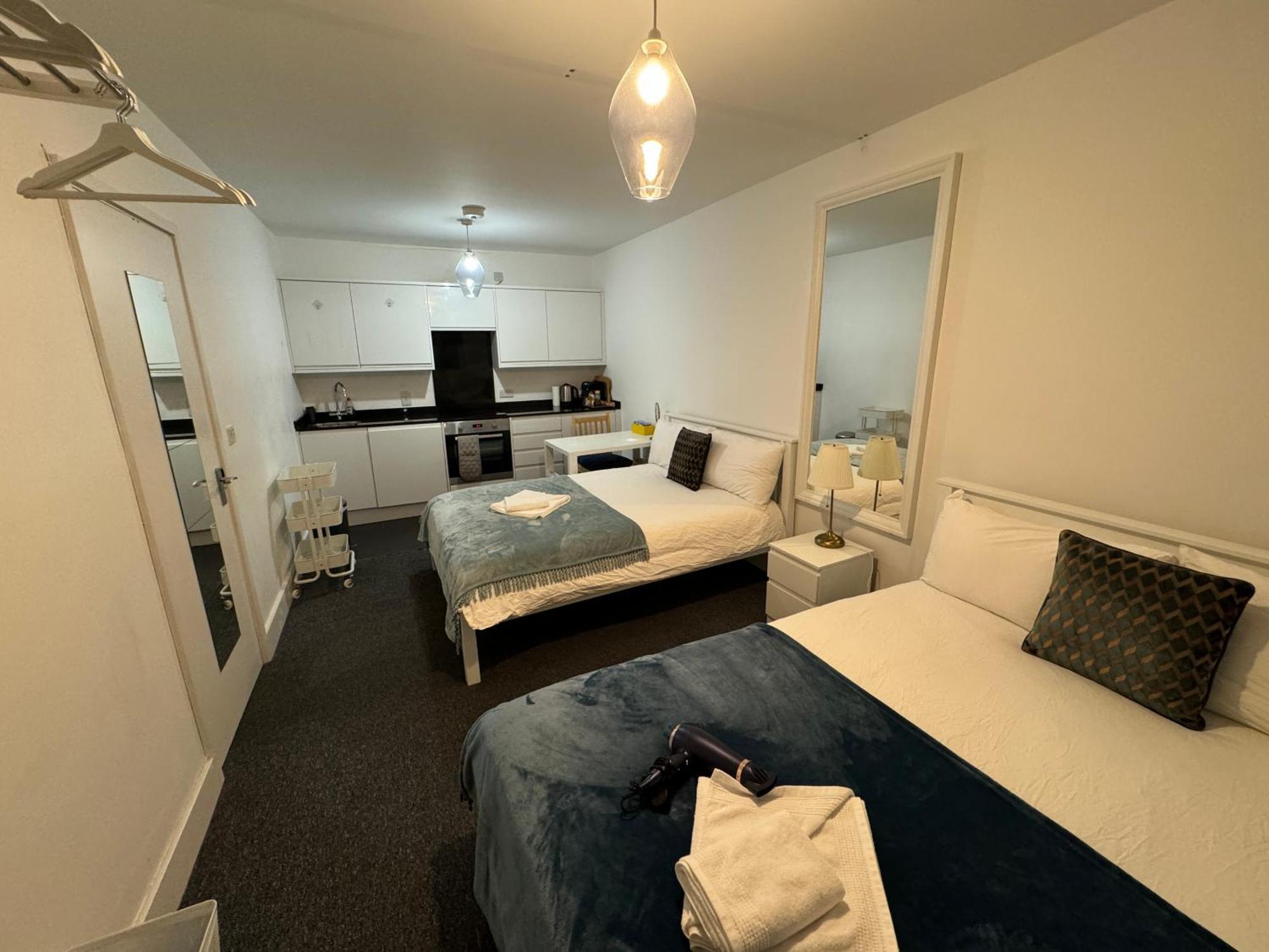 Accommodatie bij particulieren Cosmopolitan Comfort Private Bedrooms In Euston 106 *