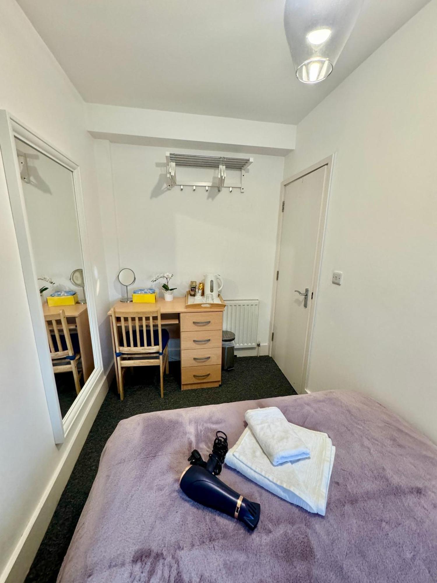 Séjour chez l'habitant Cosmopolitan Comfort Private Bedrooms In Euston 106 *