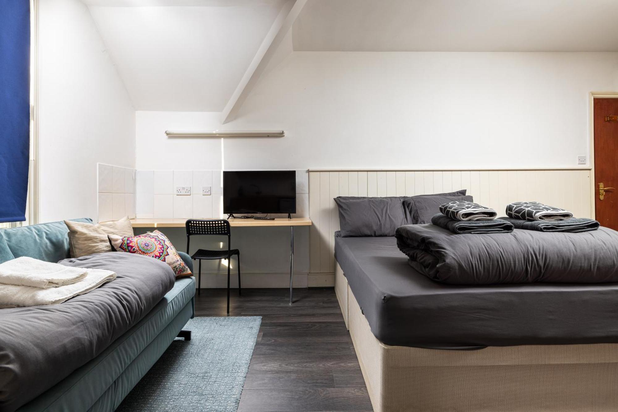 Very Large Studio On Finchley Road 15 Apartamento *