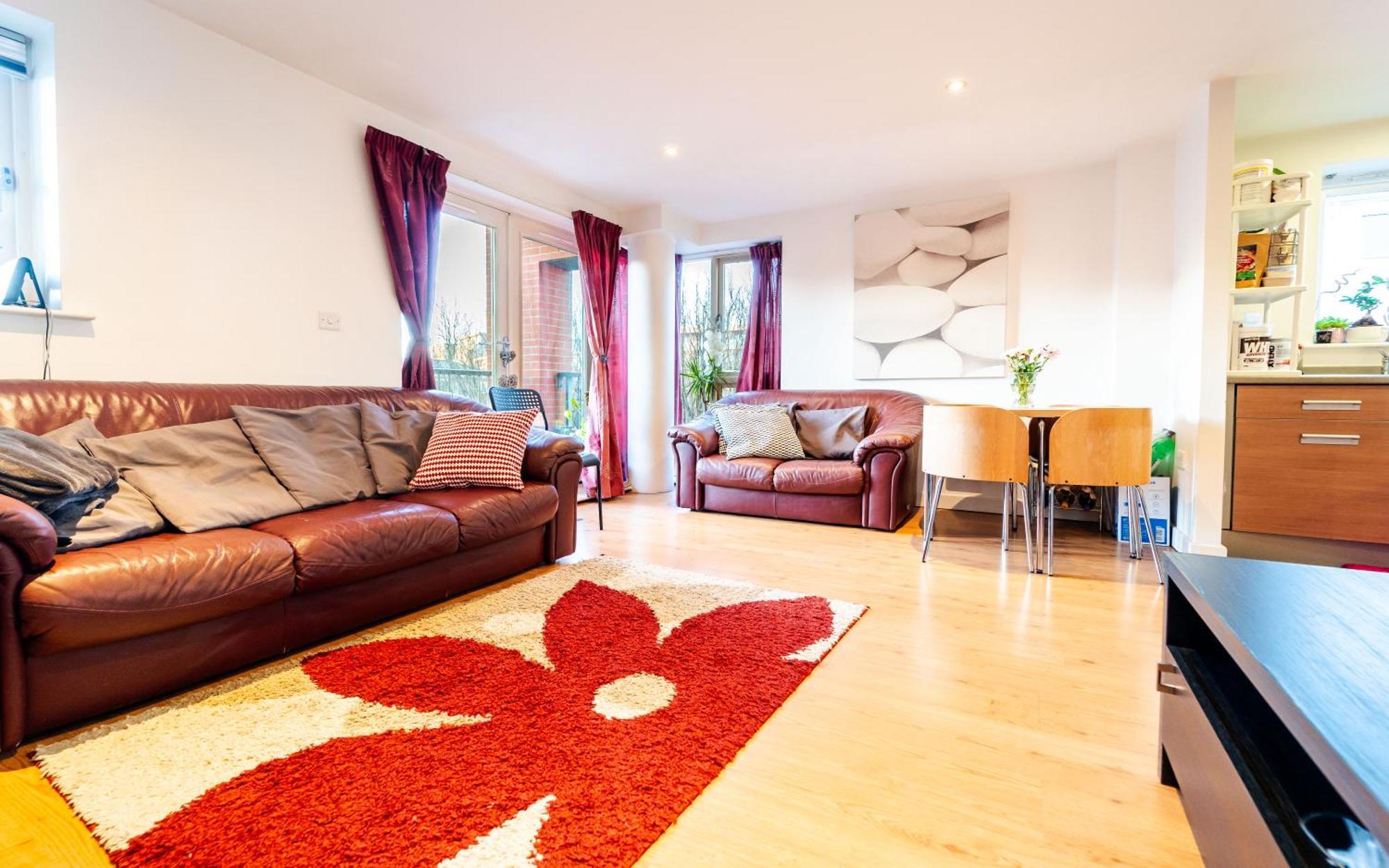Appartement 1 Bedroom Stylish In Zone 2 Close To Center - Whole