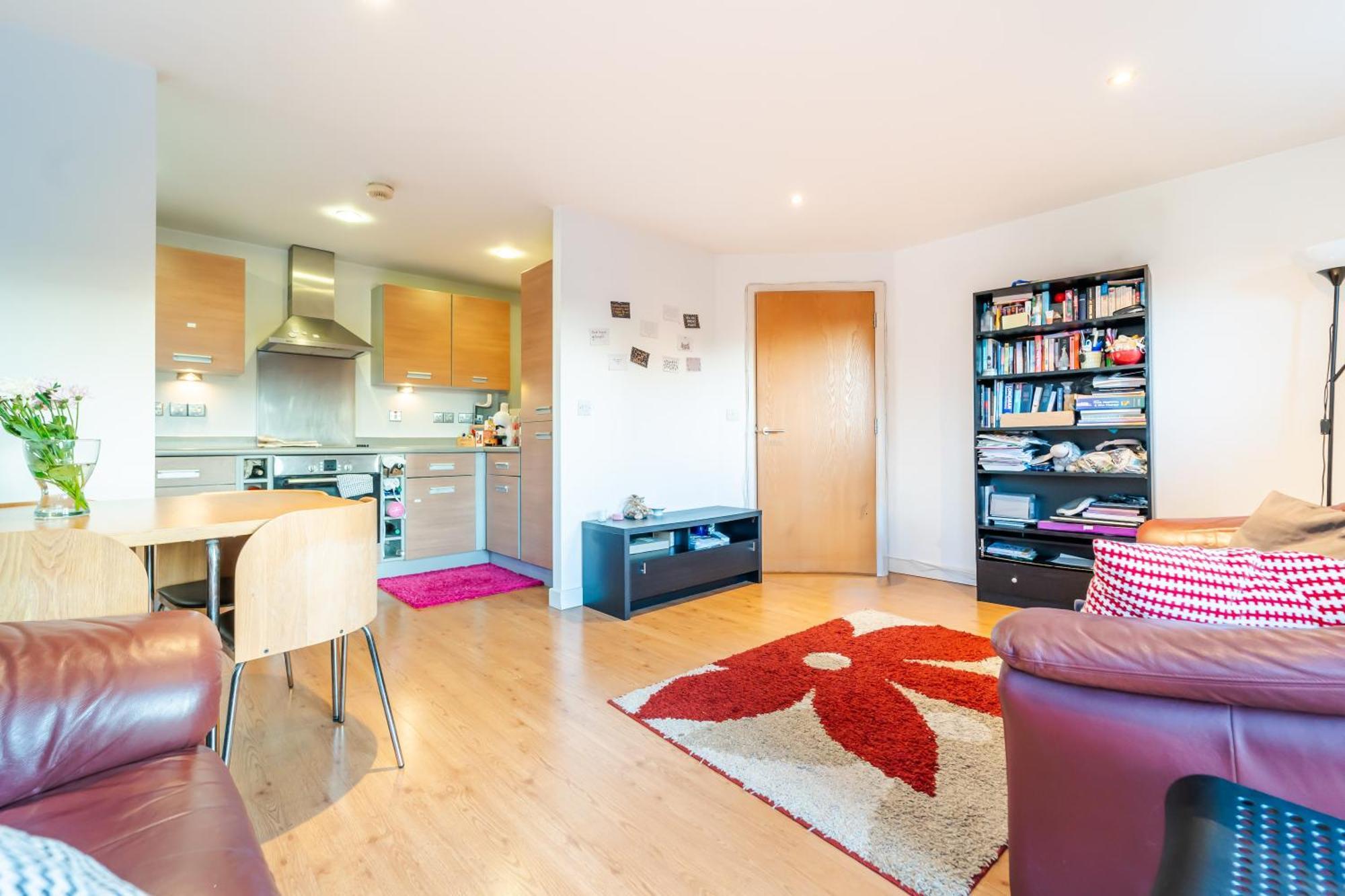 Appartement 1 Bedroom Stylish In Zone 2 Close To Center - Whole
