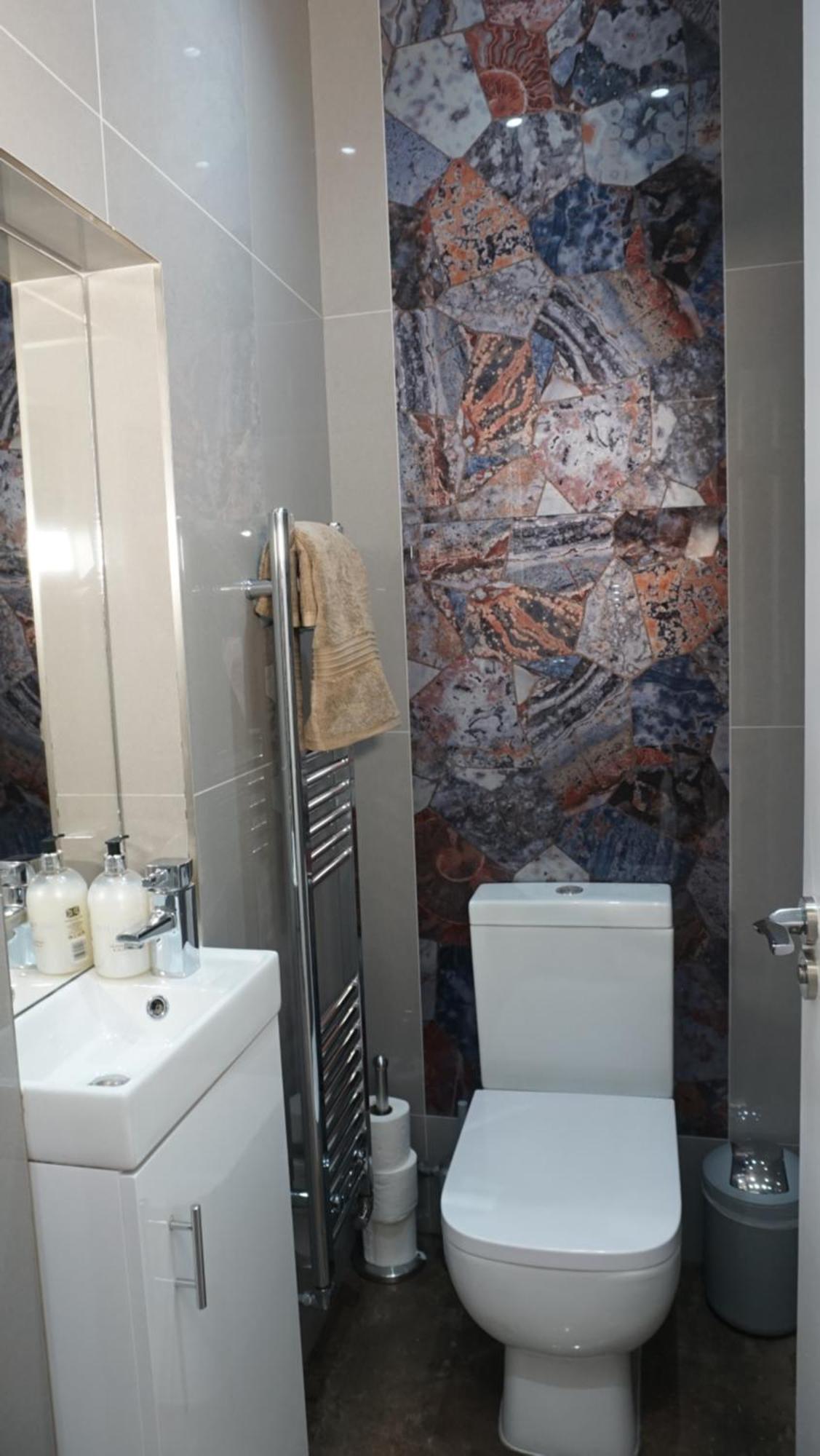 Appartement Beautiful Sleeps 6, 2 Minutes To Metro Londres