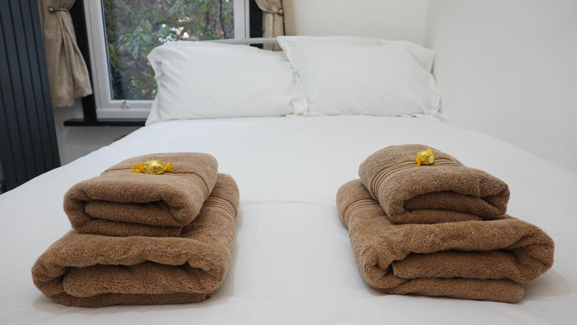 Beautiful Sleeps 6, 2 Minutes To Metro * Londres