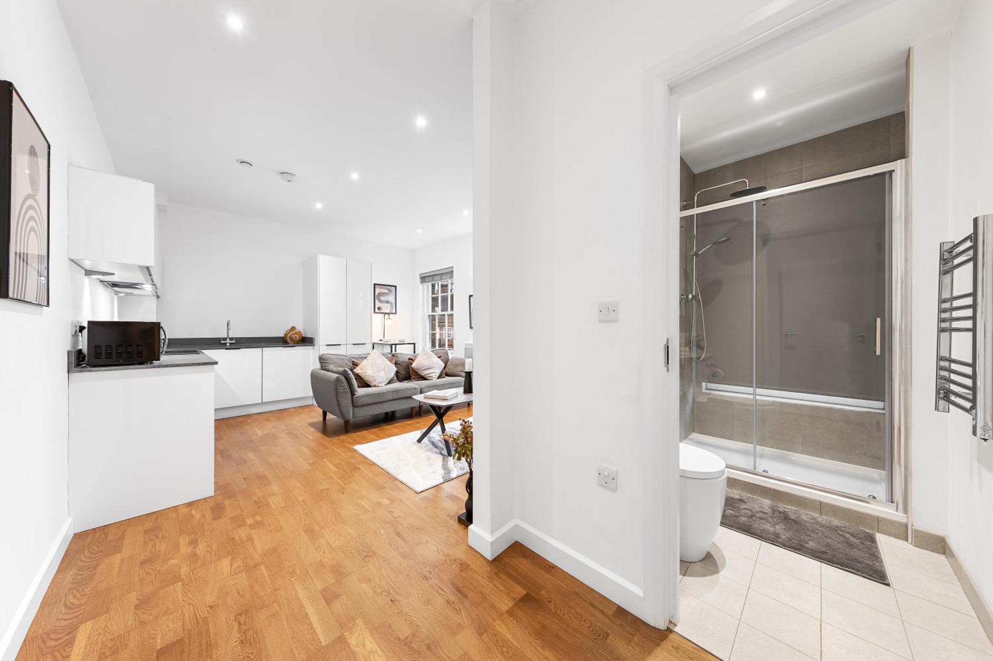 Appartement Modern One Bedroom Flat - Near Heathrow, Windsor Castle, Thorpe Park - Staines Tw18