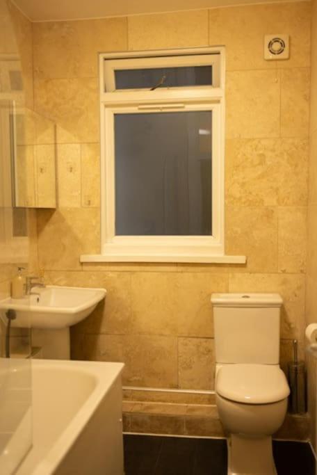 Manor Court Appartement *