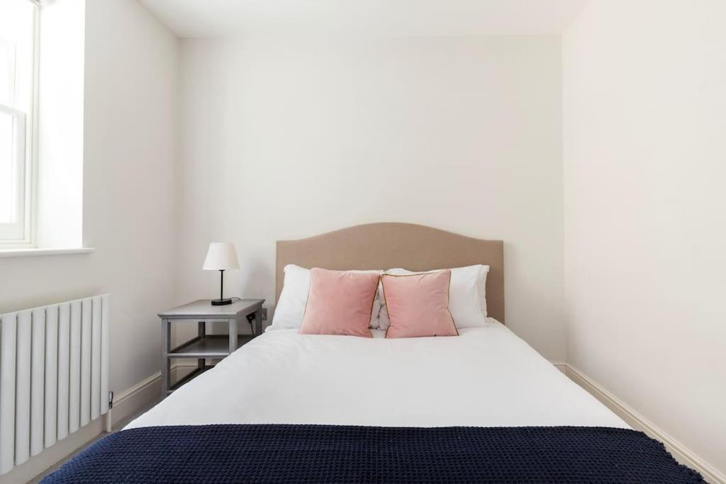 Beautiful 3 Bd House In Paddington *