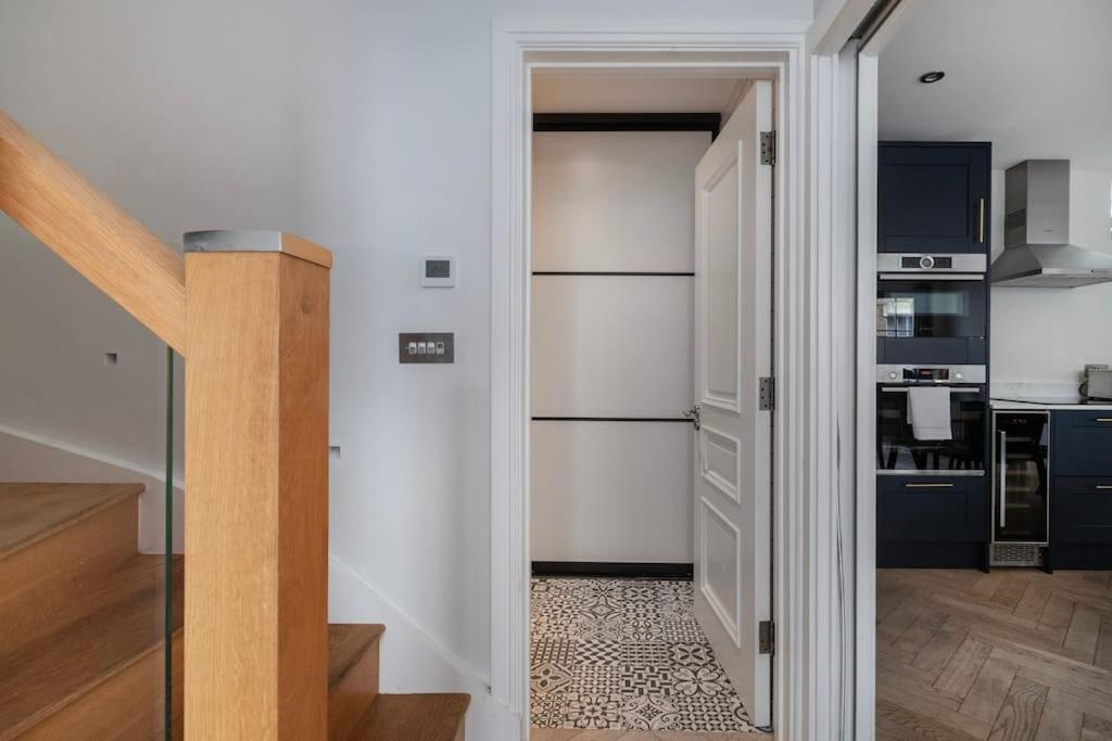 Beautiful 3 Bd House In Paddington Apartamento