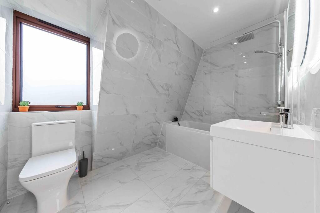 Apartamento Serviced Apt In Central Lr3 Londres