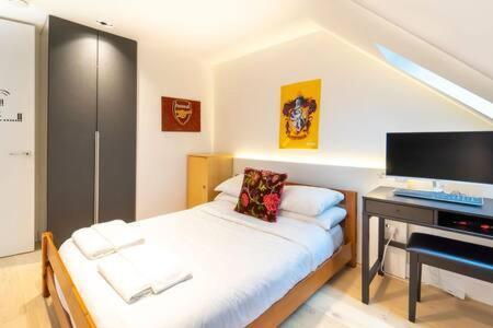 Modern Ealing Common Duplex Apartamento