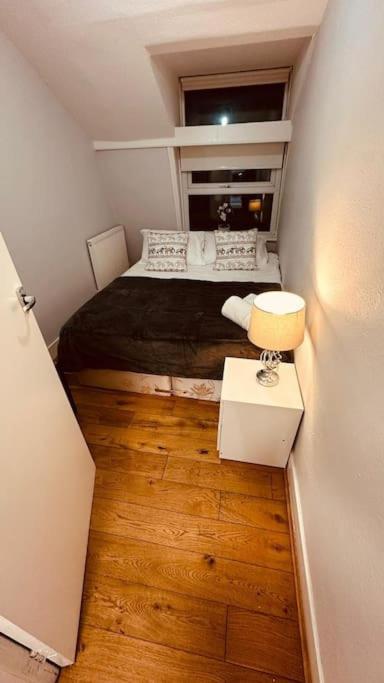 Bayswater Apartment
