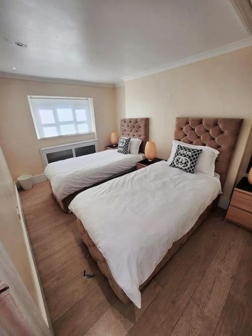 Gucci Flat In Knightsbridge * London