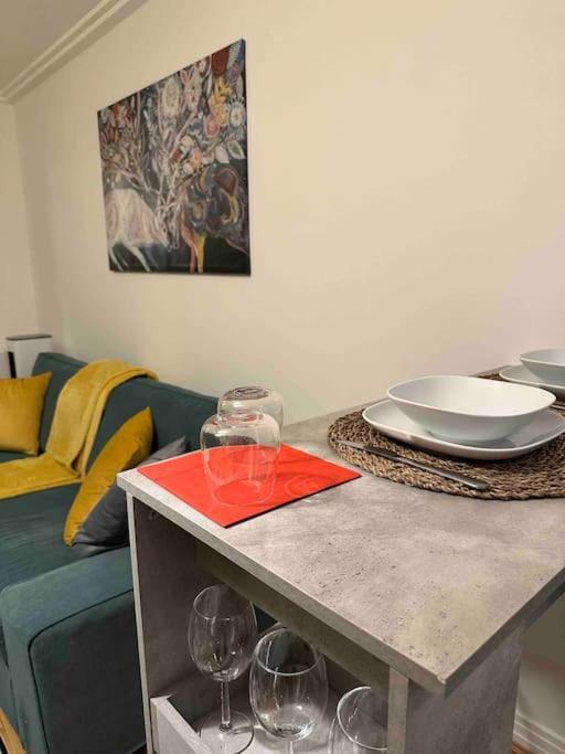 Entire Flat In Ealing Apartment